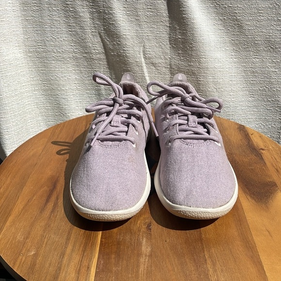 Allbirds Women's Wool Runners Lilac Size 9 - Picture 3 of 9